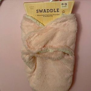 Baby swaddle